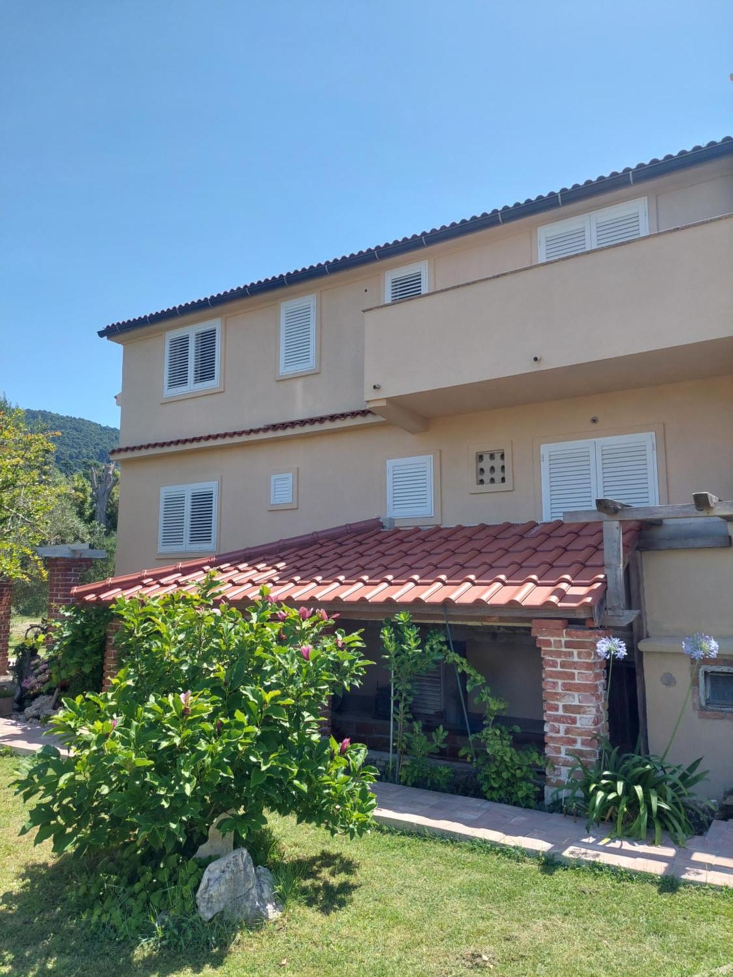 Novouredeni Apartman Marko Mundanije المظهر الخارجي الصورة
